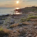 Дом отдыха Casa Frontemare Posto Rosso Торре-Сан-Джованни-Удженто