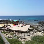 Casa Frontemare Posto Rosso Дом отдыха *