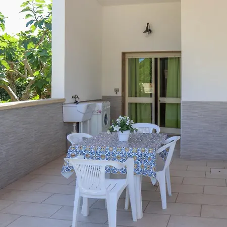 Holiday home Casa Frontemare Posto Rosso Torre San Giovanni Ugento