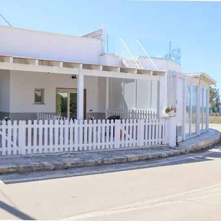 Casa Frontemare Posto Rosso