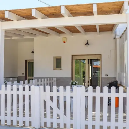 Casa Frontemare Posto Rosso Torre San Giovanni Ugento