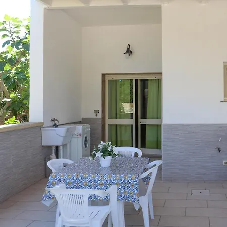 Casa Frontemare Posto Rosso Tatil Evi Torre San Giovanni Ugento