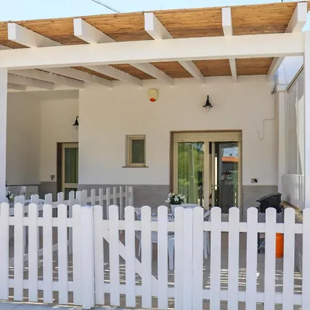 Casa Frontemare Posto Rosso Torre San Giovanni Ugento