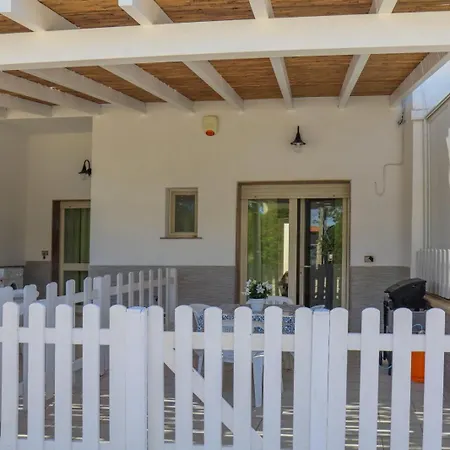 Tatil Evi Casa Frontemare Posto Rosso *